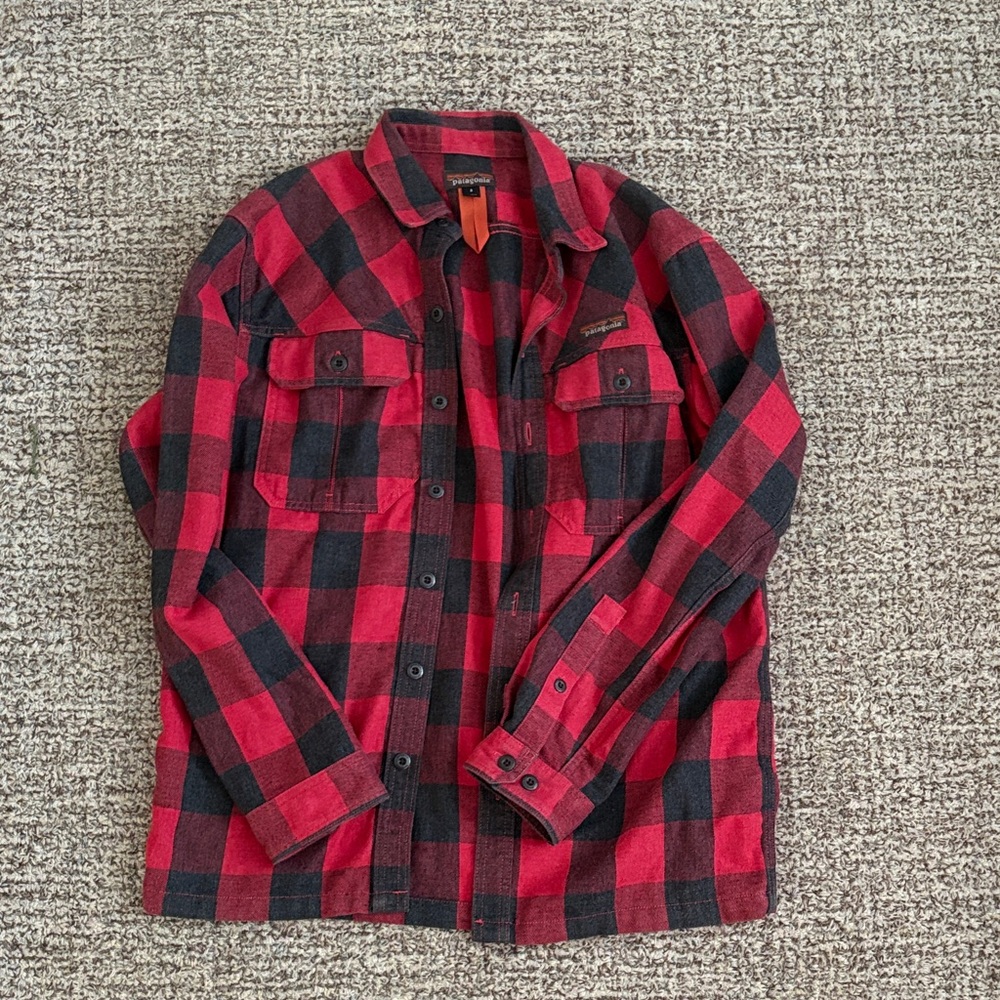 Patagonia men’s shirt